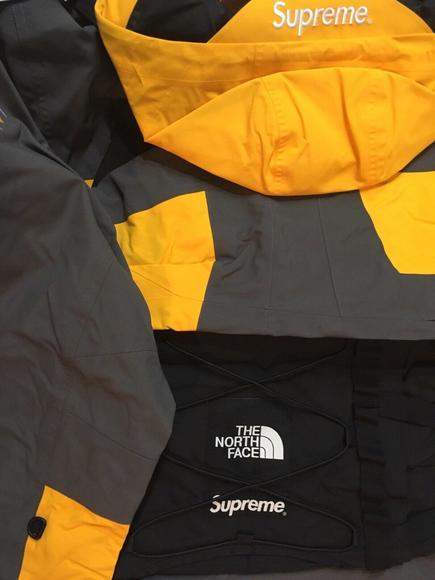 Supreme x The North Face Jacket and VEST Mens XL Yellow RTG Gore-Tex TNF GOLD - Picture 4 of 9